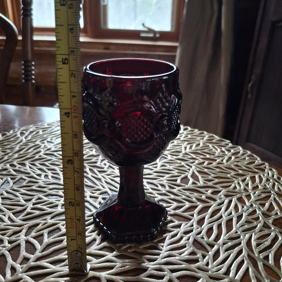 Avon Cape Cod 1876 Ruby Red x1 Stemmed Goblet - Picture 7 of 9